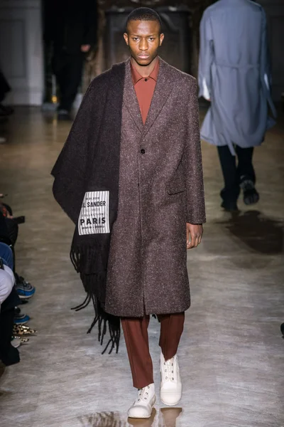Look 31
